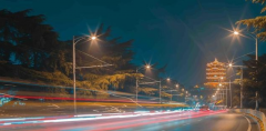 道路路燈為什么大多數(shù)都是暖色的？
